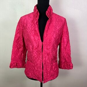 Chicos Pink Crinkle Textured Jacket Ruffle Collar 3/4 Sleeve Fuchsia Size 1 M/8
